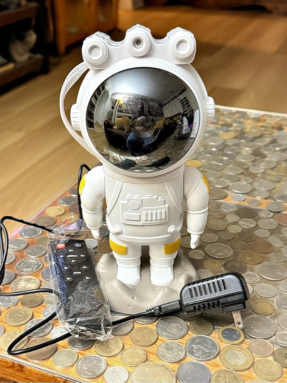 Astronaut Star Projector Galaxy Night Light White & Silver